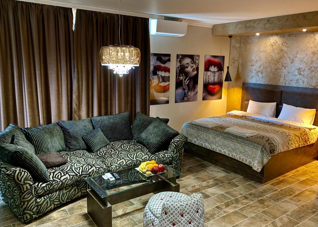 Luxury Apartments Ivon Plovdiv Buitenkant foto